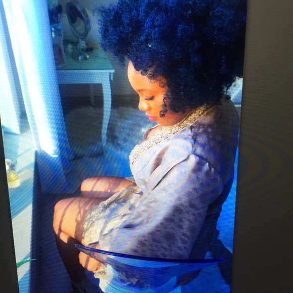 Robe - Picture 2 of 3